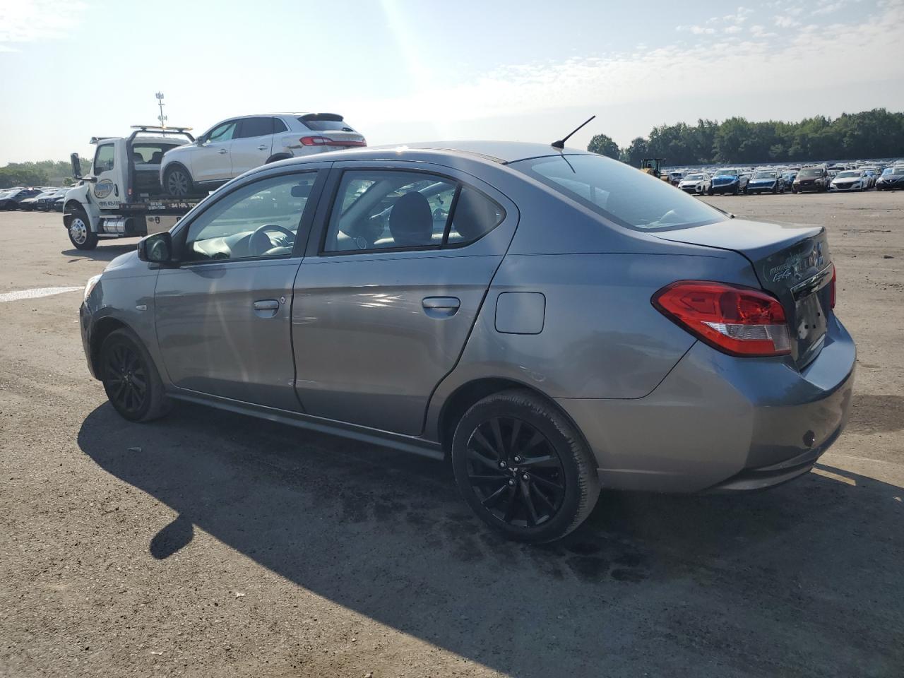 2020 Mitsubishi Mirage G4 Se - Фото 2