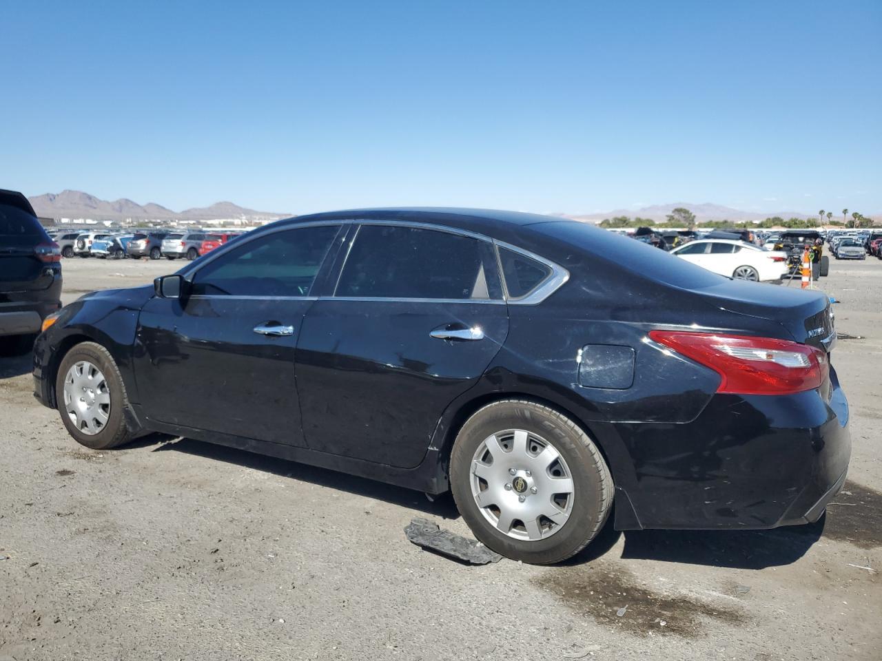 2018 Nissan Altima 2.5 - Фото 2