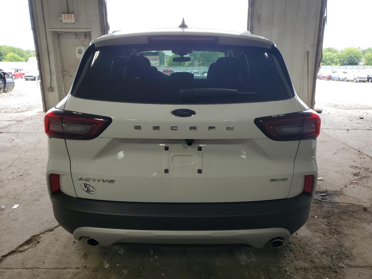 2024 Ford Escape Active - Image 6