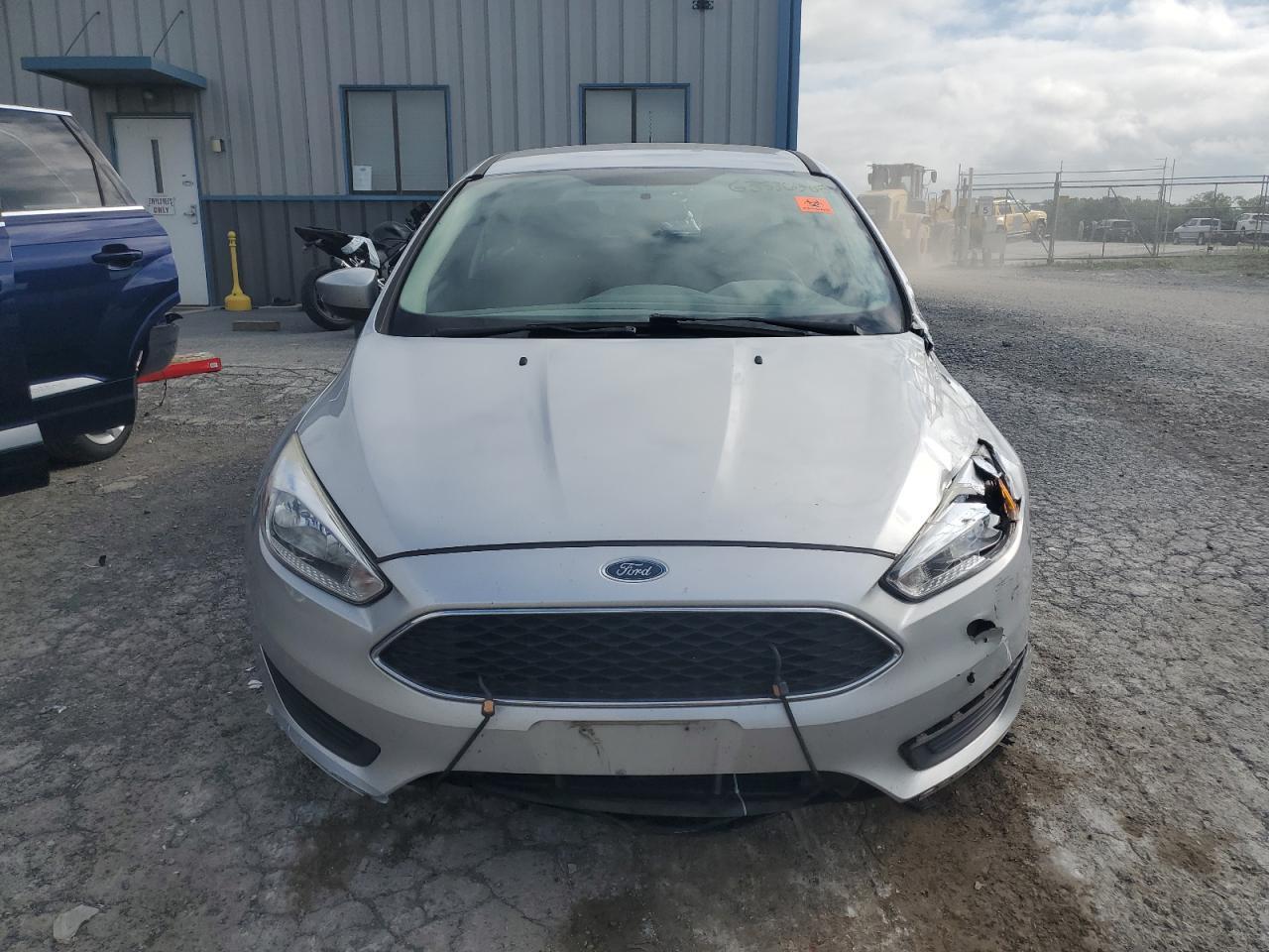 2018 Ford Focus Se - Image 5