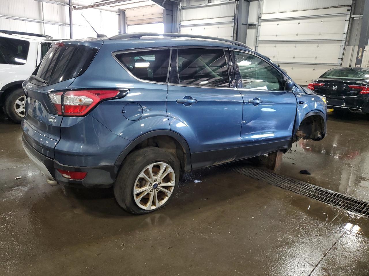 2018 Ford Escape Se - Фото 3