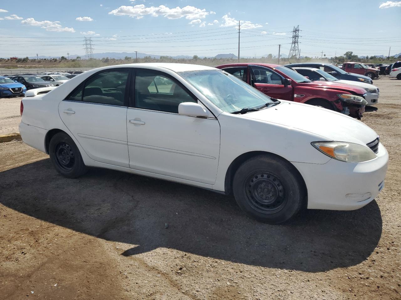 2002 Toyota Camry Le - Фото 4