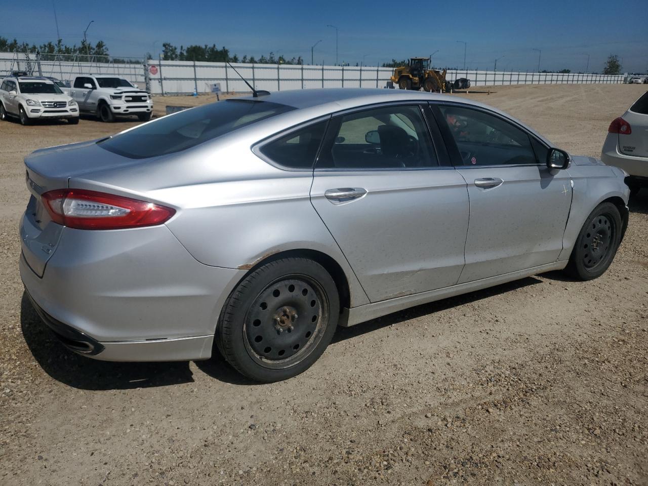 2013 Ford Fusion Se - Фото 3