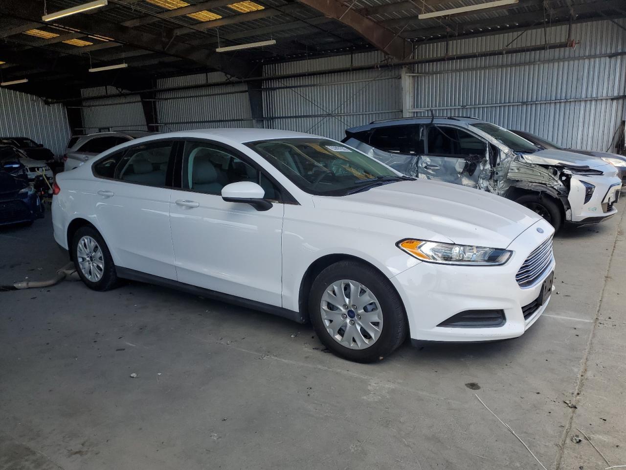 2014 Ford Fusion S - Image 4