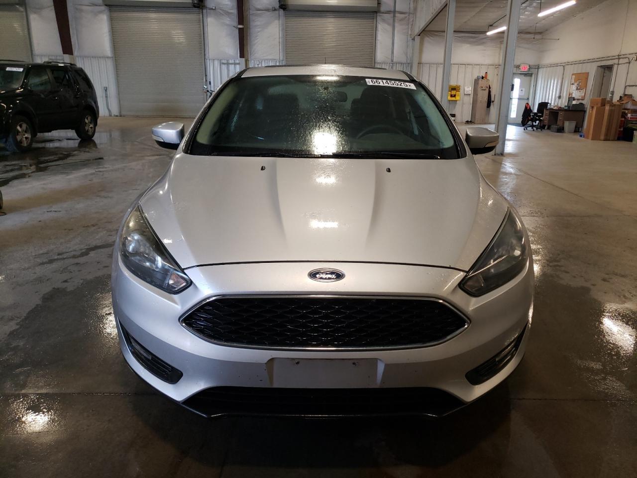 2017 Ford Focus Sel - Image 5