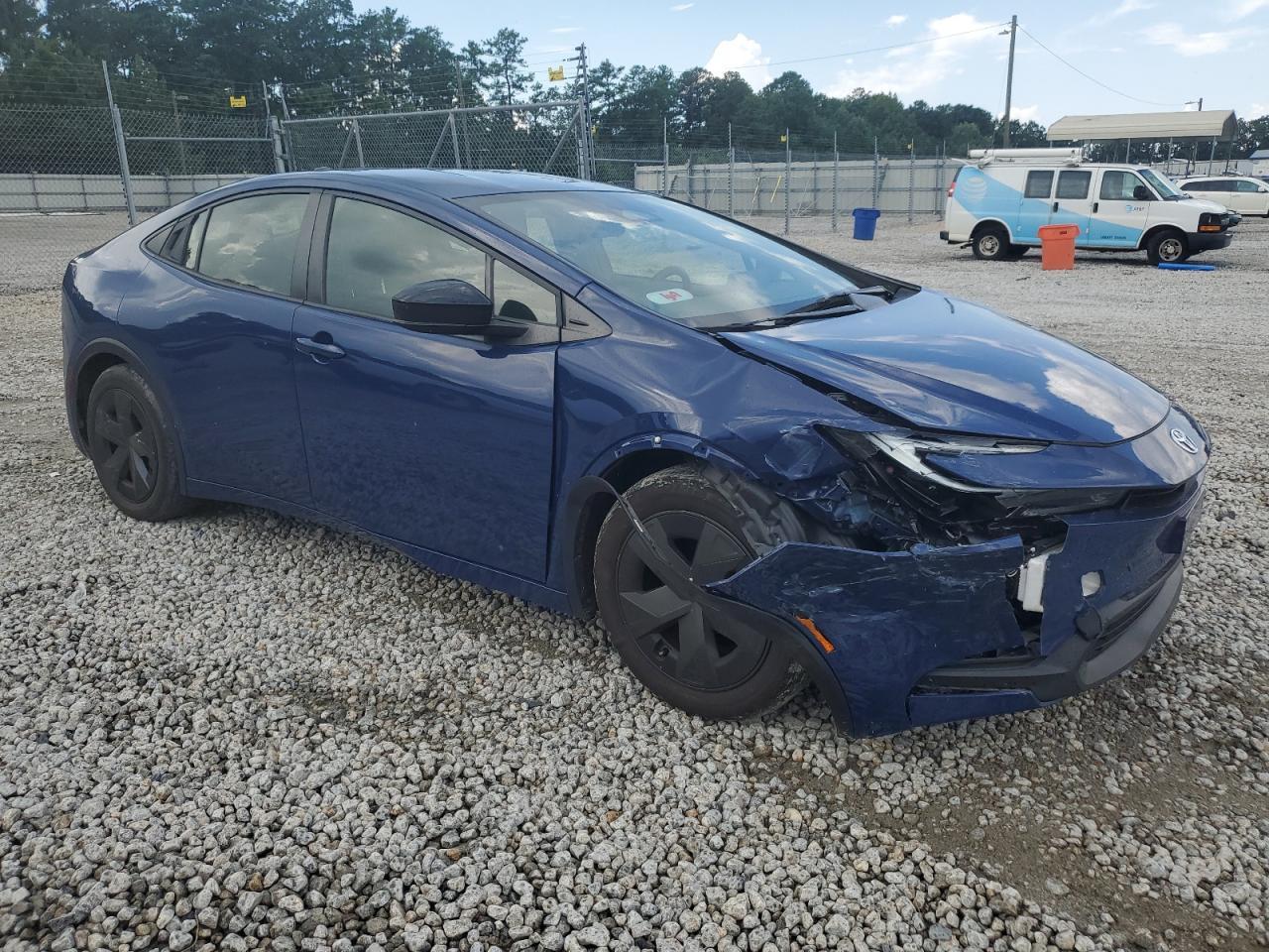 2023 Toyota Prius Le - Image 4