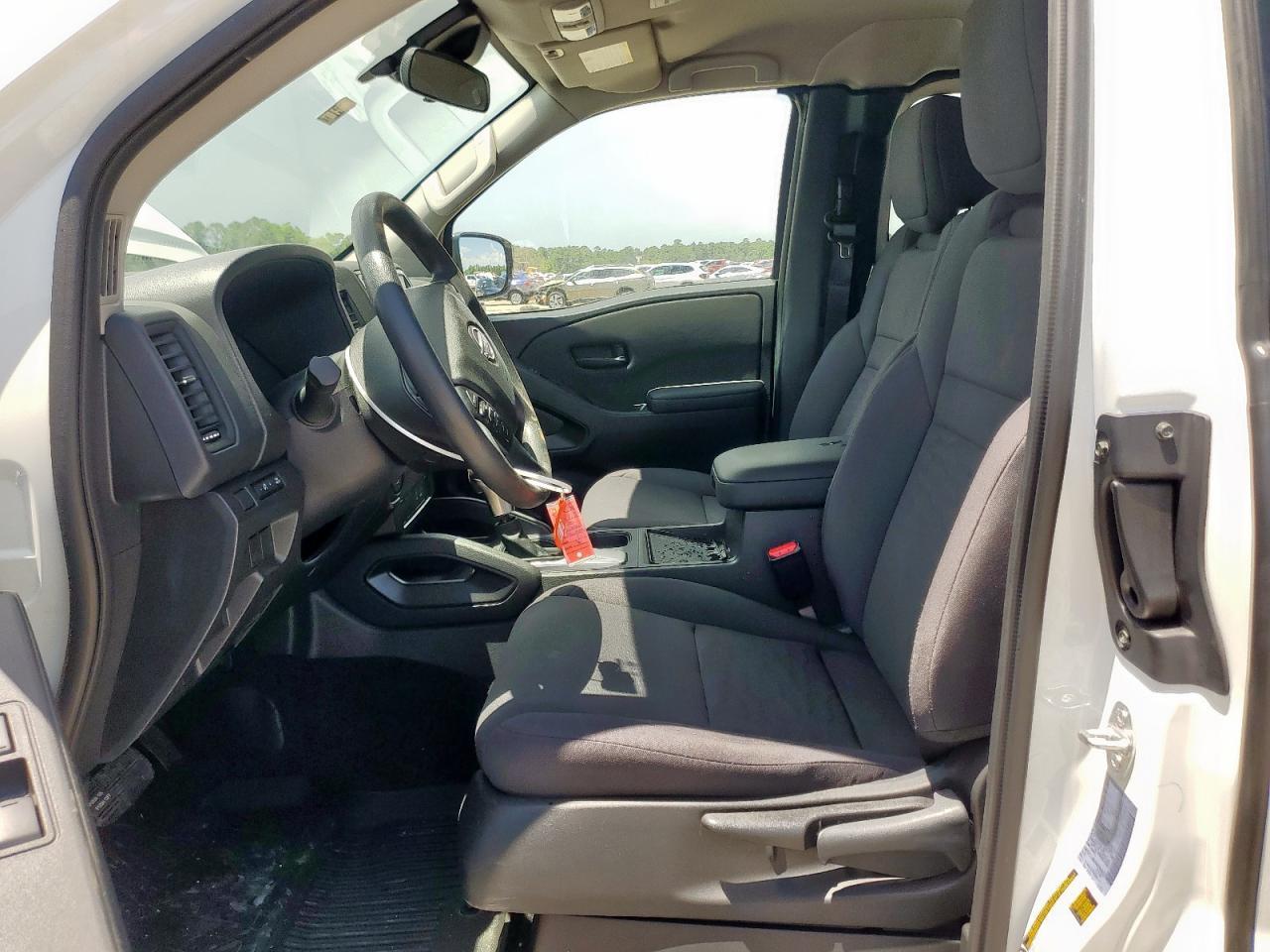 2024 Nissan Frontier S - Фото 7