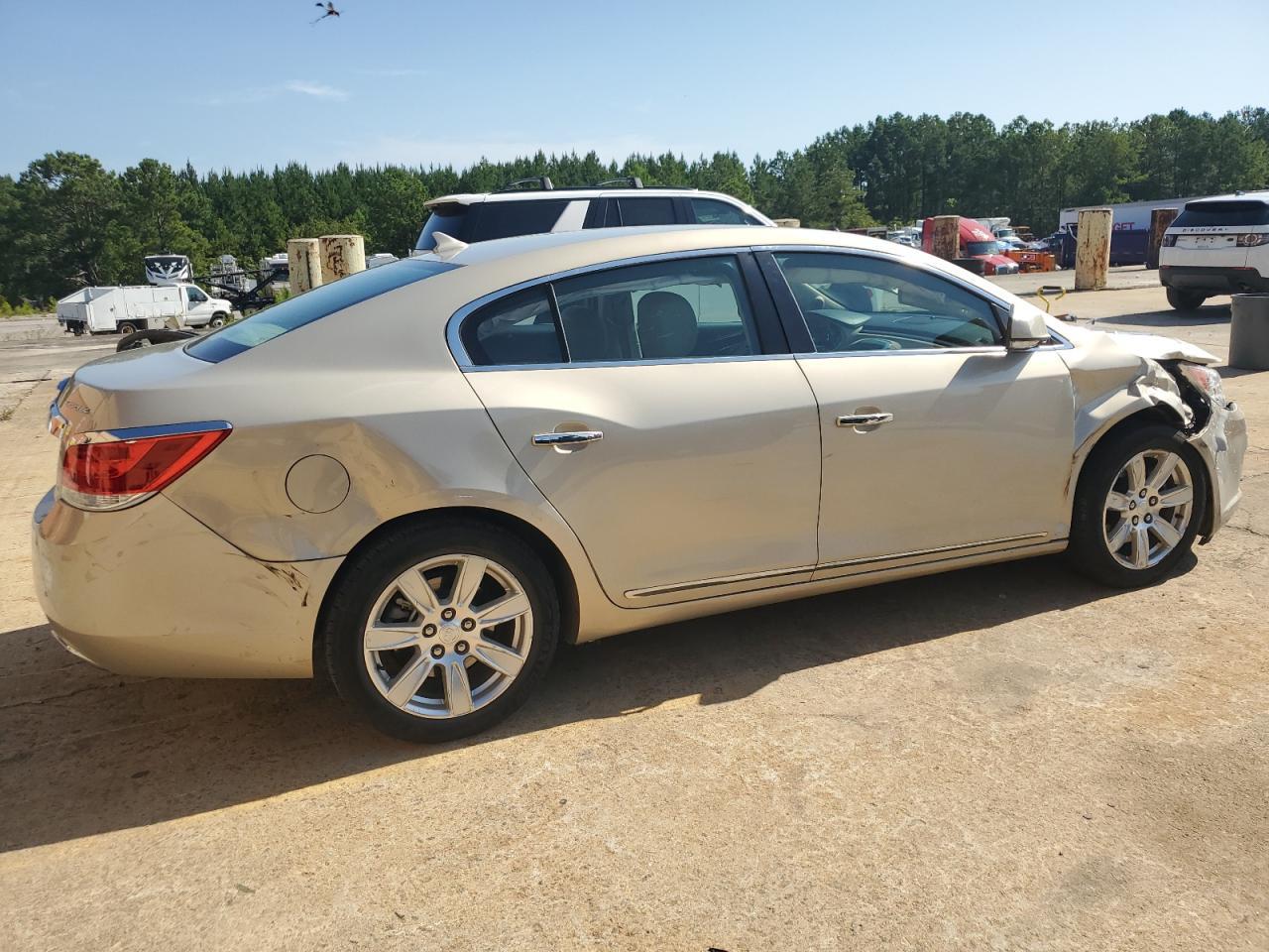 2012 Buick Lacrosse - Image 3