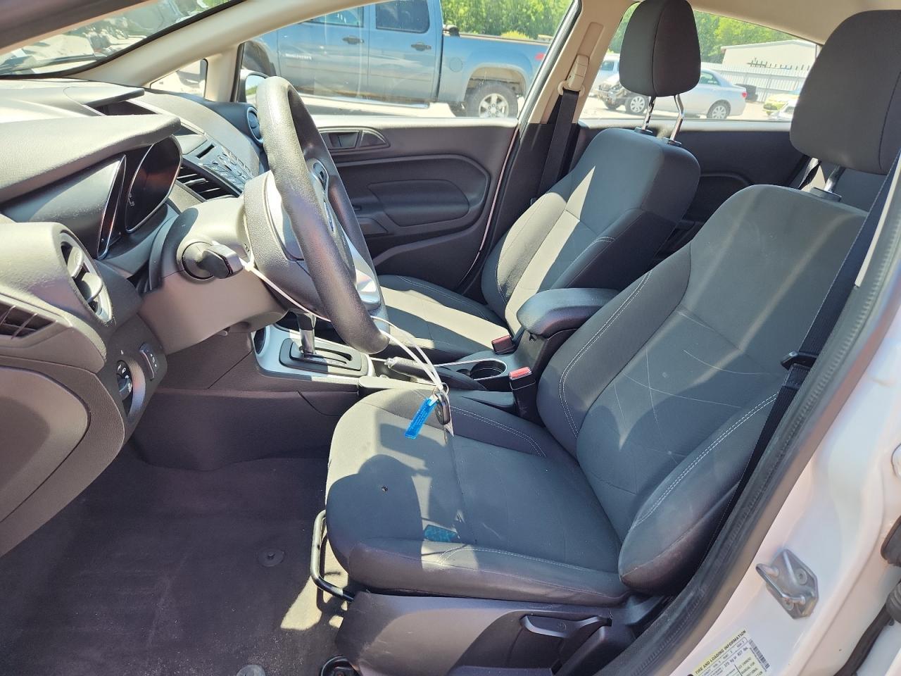 2019 Ford Fiesta Se - Фото 7