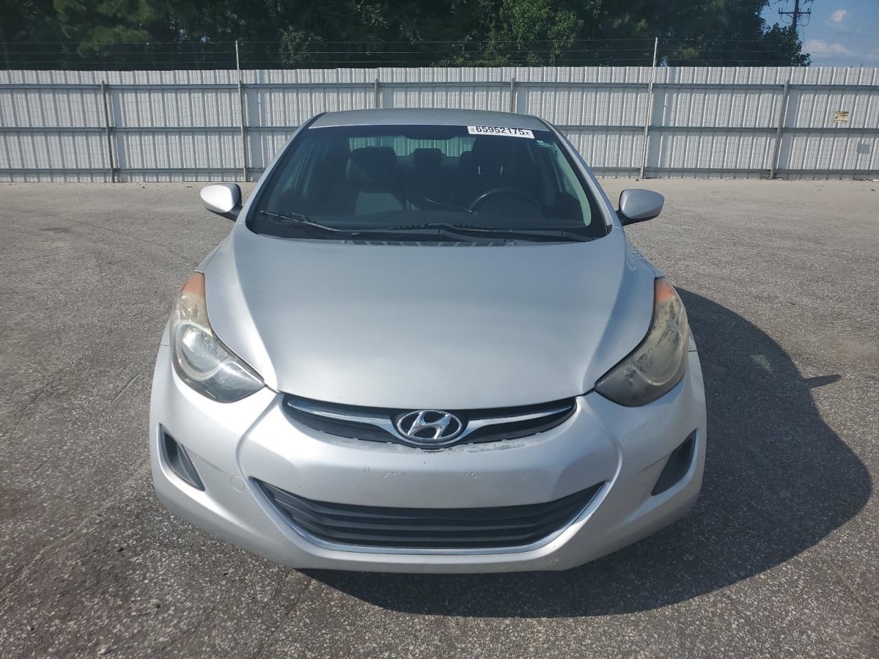 2012 Hyundai Elantra Gls - Image 5