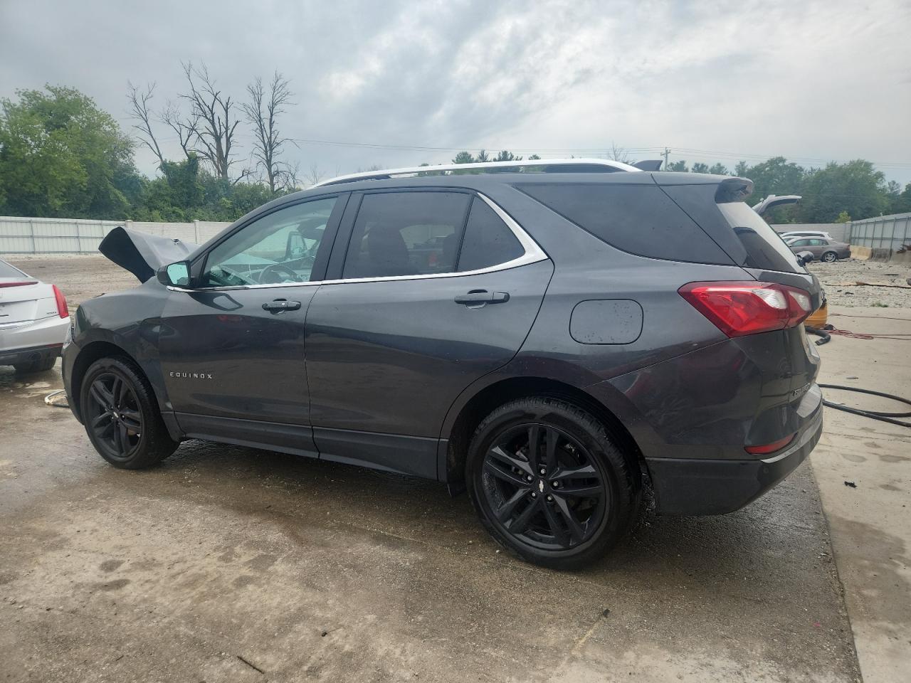 2021 Chevrolet Equinox Lt - Фото 2