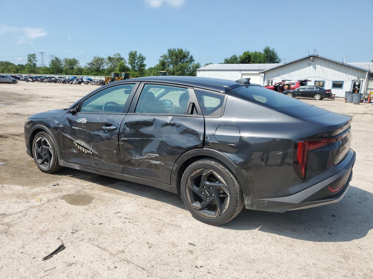 2025 Kia K4 Ex - Фото 2