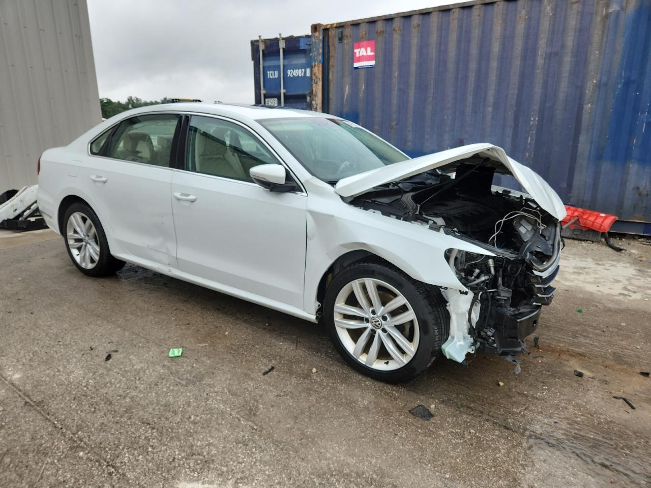 2018 Volkswagen Passat Se - Фото 4