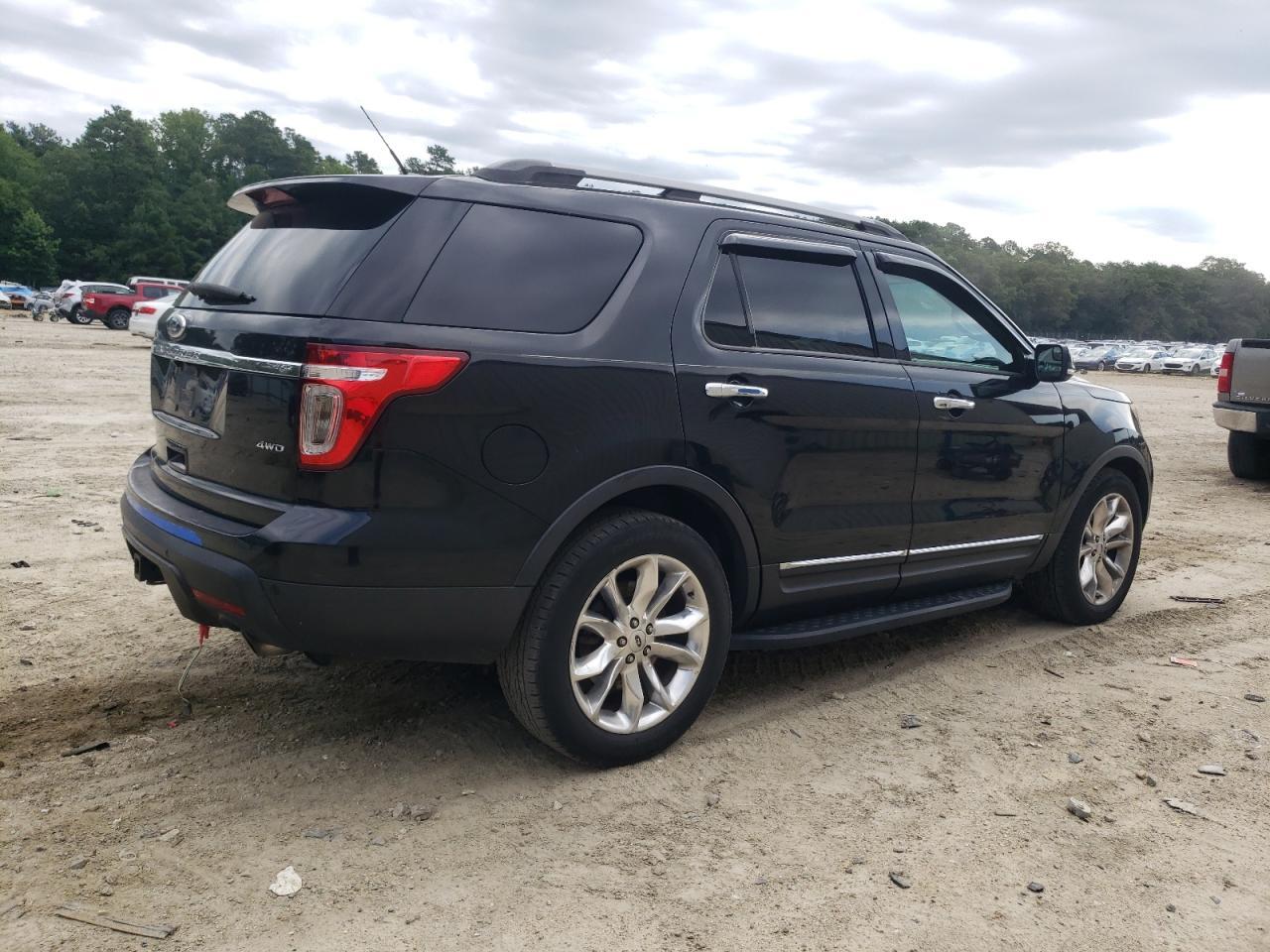 2014 Ford Explorer Xlt - Фото 3