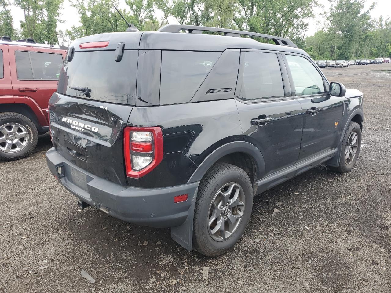 2021 Ford Bronco Sport Badlands - Image 3
