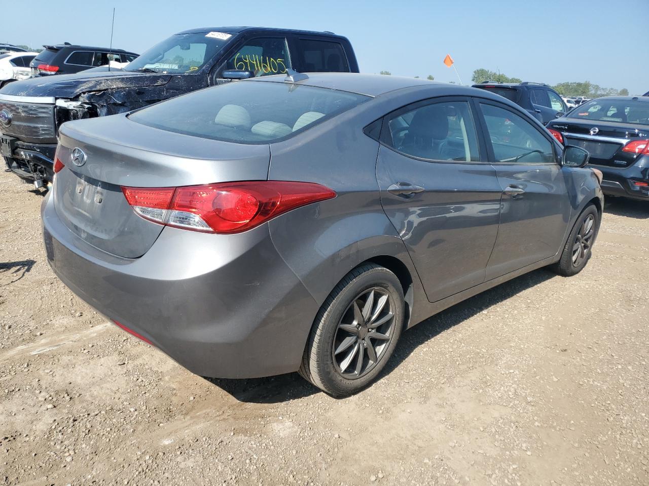 2013 Hyundai Elantra Gls - Фото 3