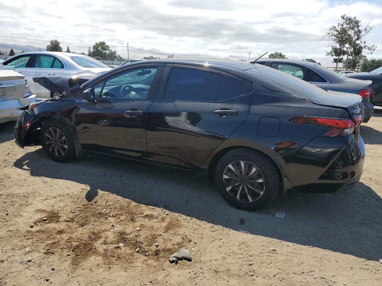 2020 Nissan Versa S - Image 2