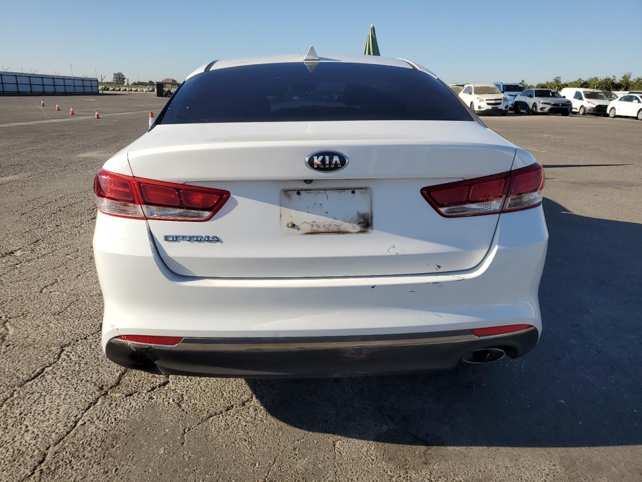 2016 Kia Optima Lx - Image 6