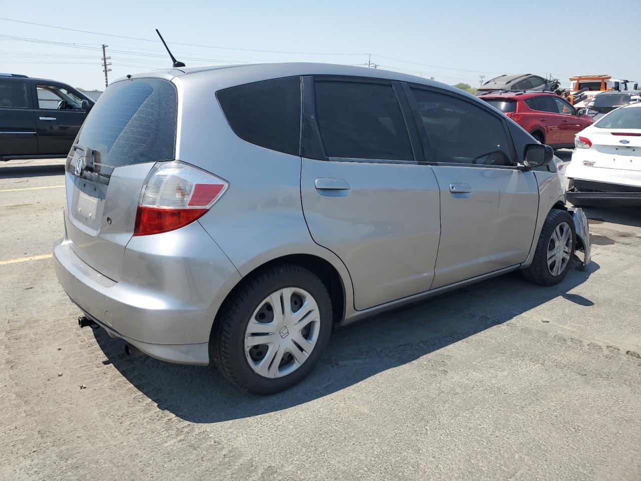 2010 Honda Fit - Image 3