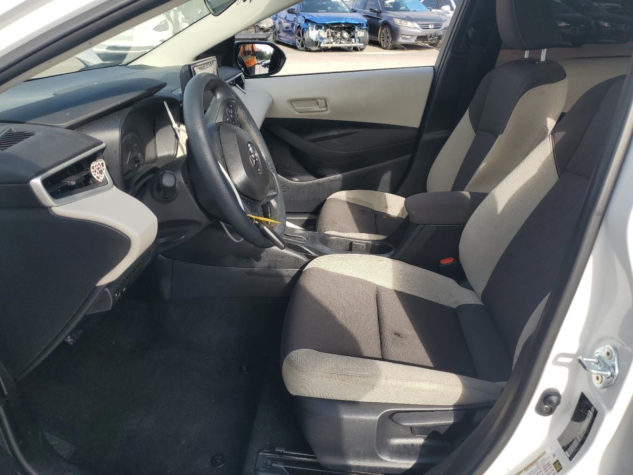 2025 Toyota Corolla Le - Фото 7