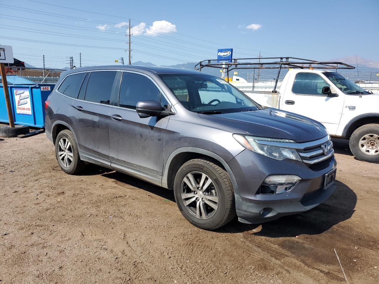 2017 Honda Pilot Exl - Image 4