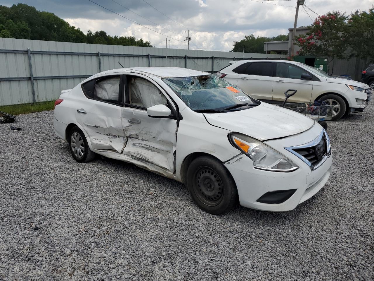 2018 Nissan Versa S - Фото 4