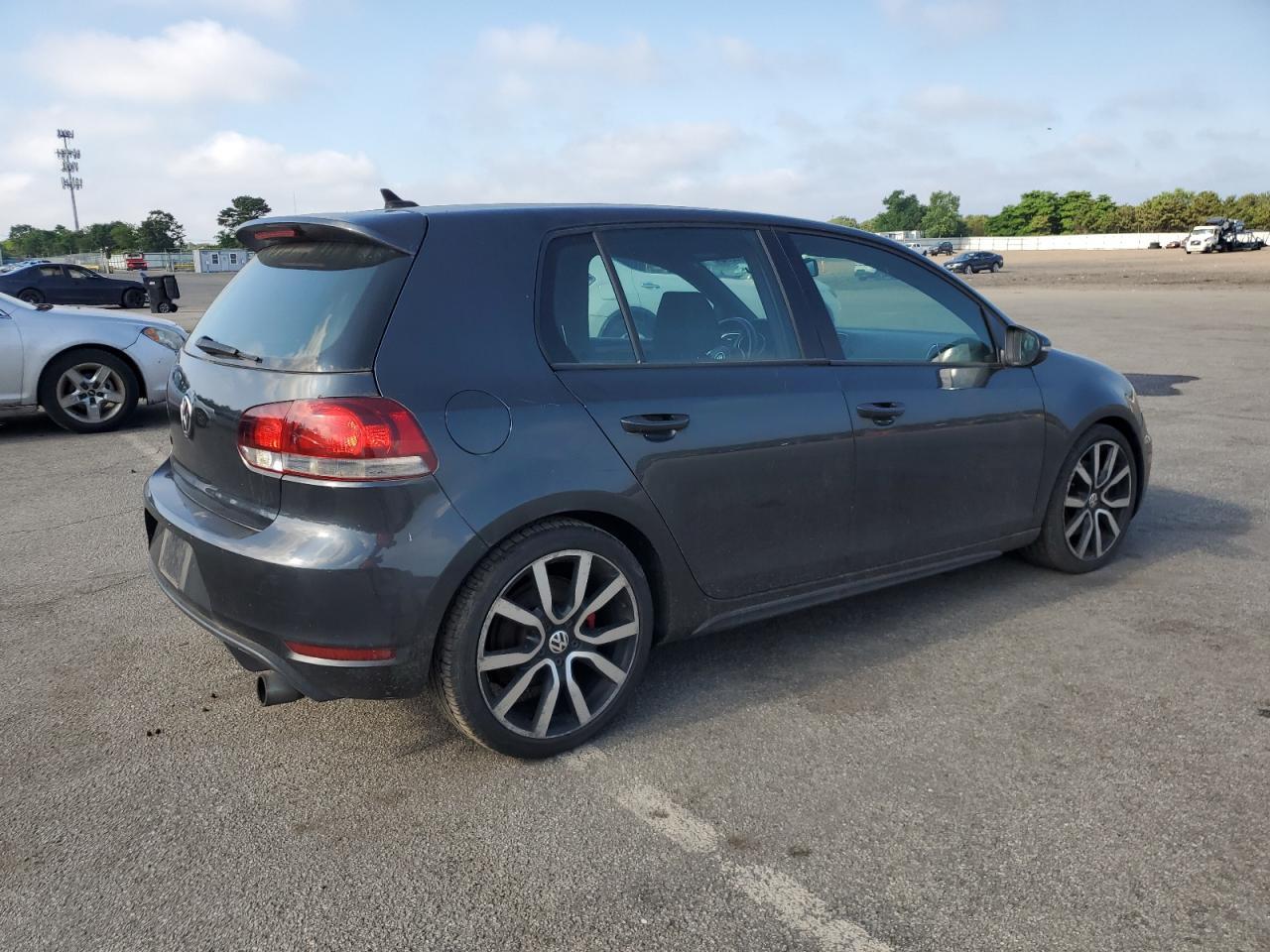 2014 Volkswagen Gti - Image 3