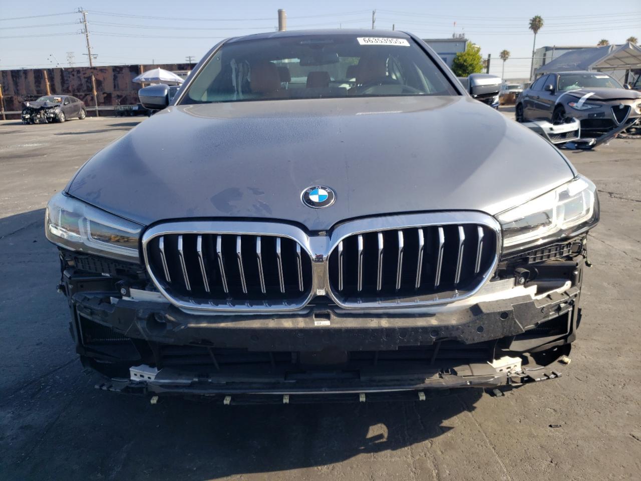 2022 BMW 540 I - Фото 5