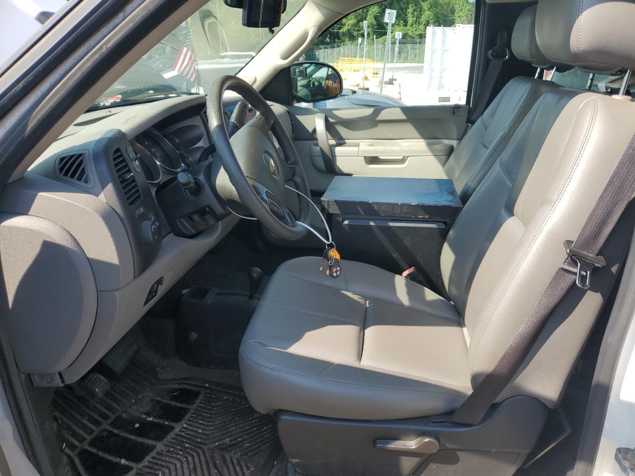 2014 Chevrolet Silverado K2500 Heavy Duty - Фото 7