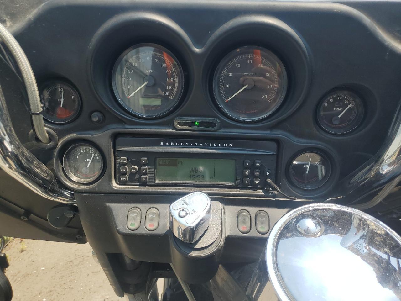 2007 Harley-Davidson Flhtcui - Фото 7