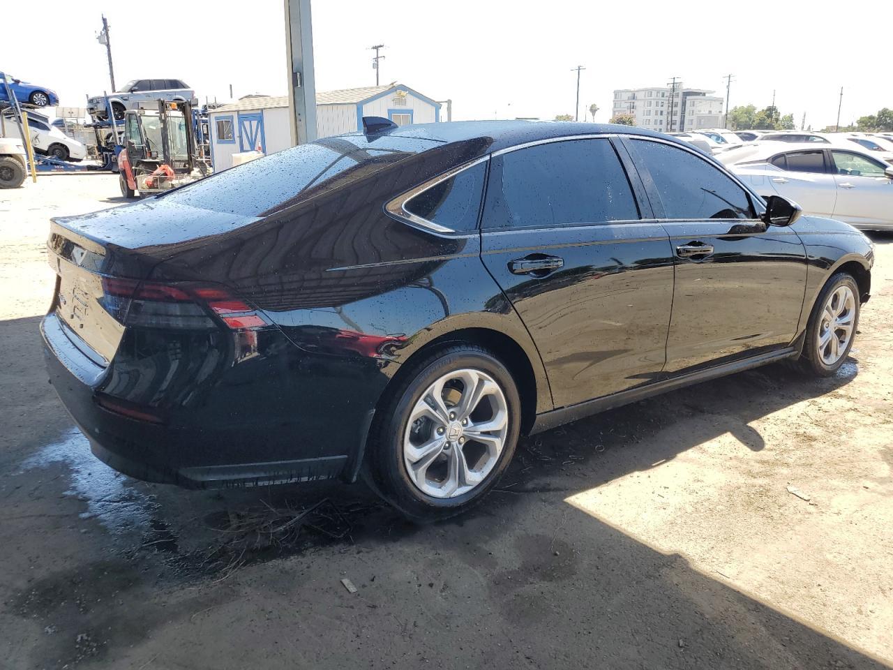2025 Honda Accord Lx - Фото 3