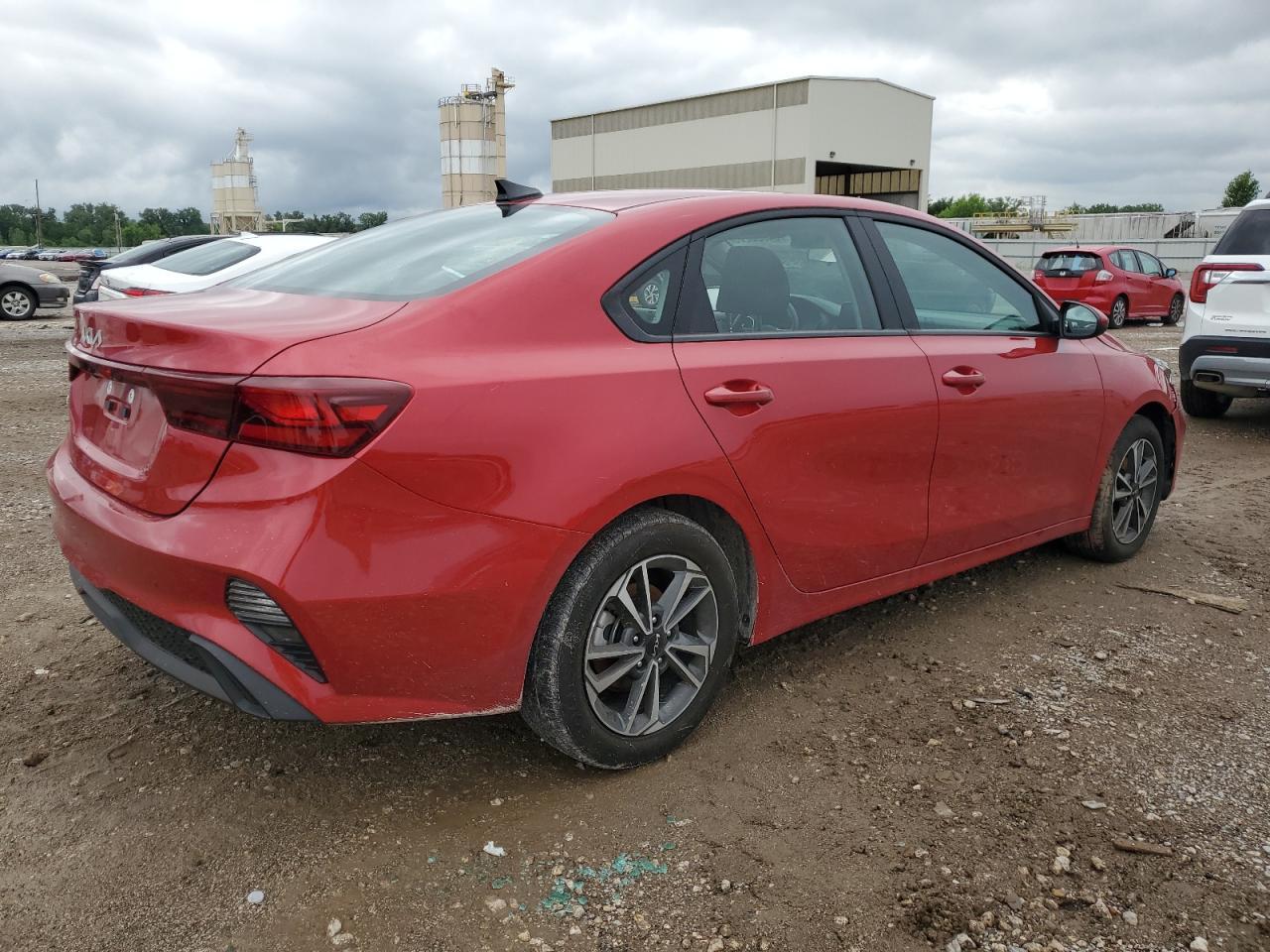 2024 Kia Forte Lx - Фото 3