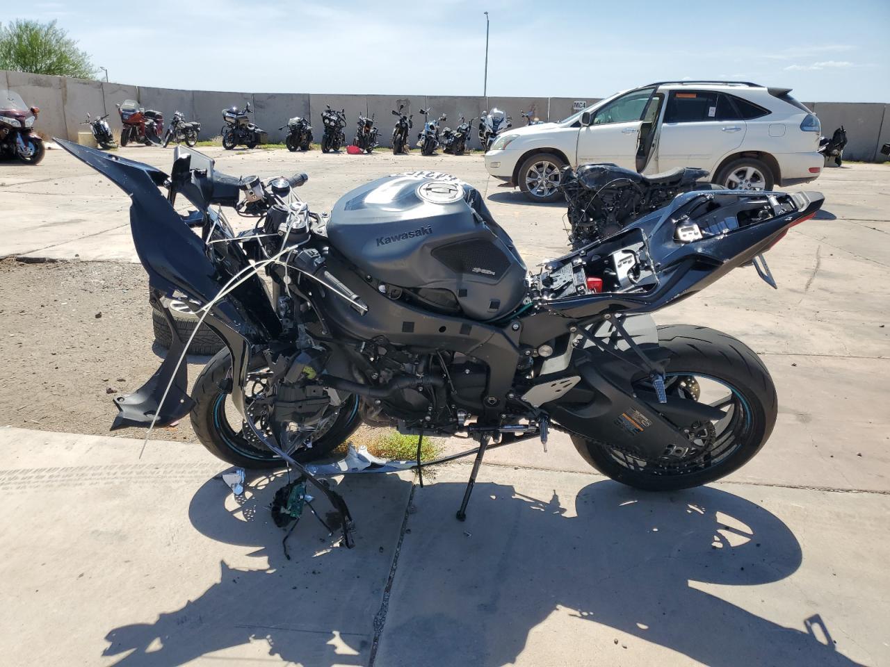 2025 Kawasaki Zx636 K - Фото 3