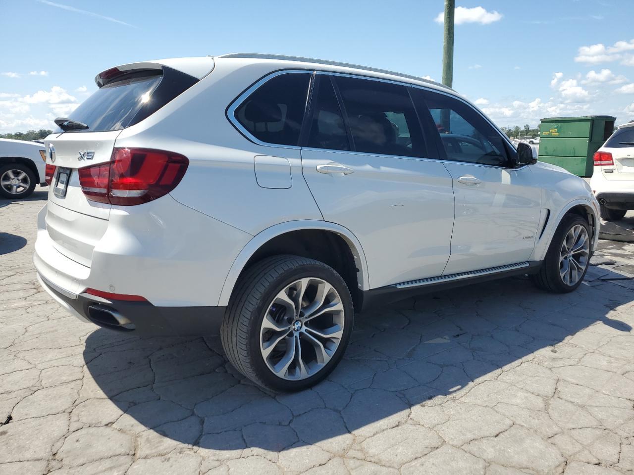 2015 BMW X5 xDrive50I - Фото 3