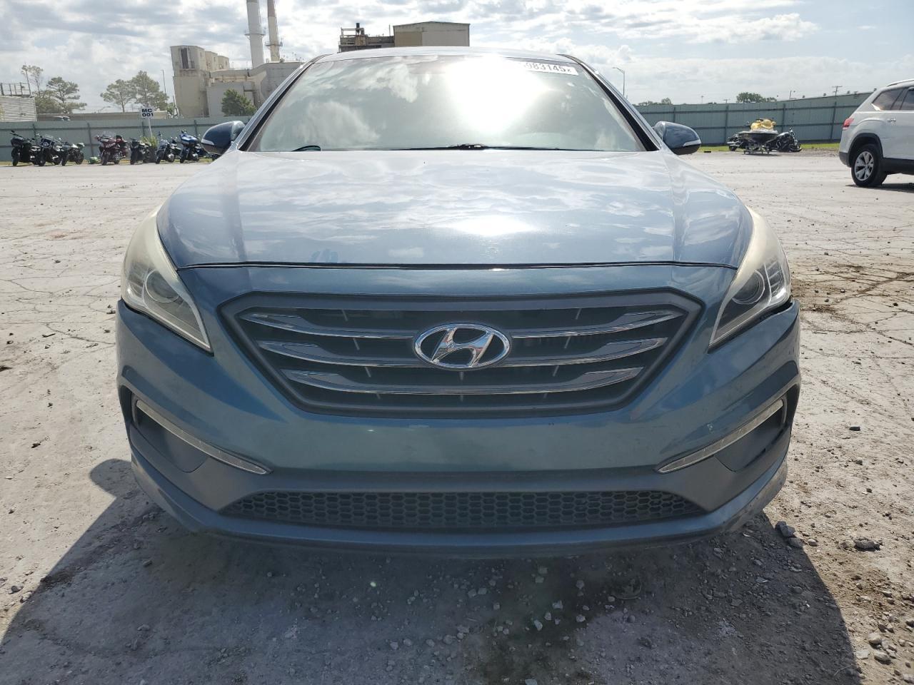 2015 Hyundai Sonata Sport - Image 5