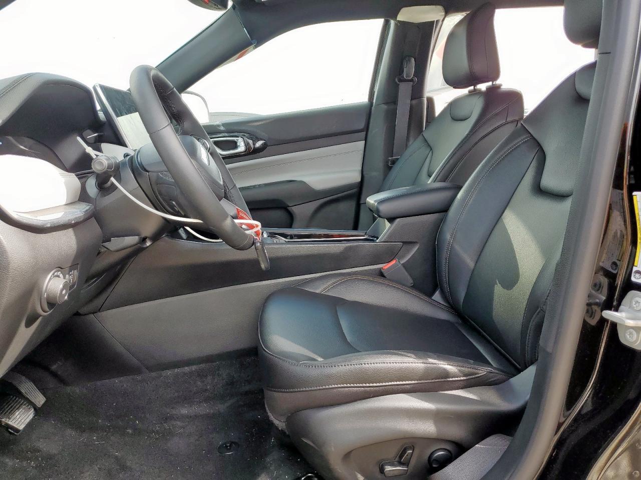 2024 Jeep Compass Limited - Image 7