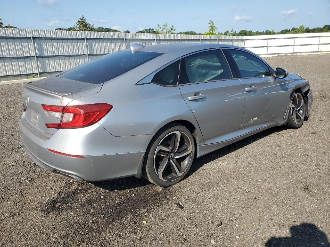 2018 Honda Accord Sport - Фото 3