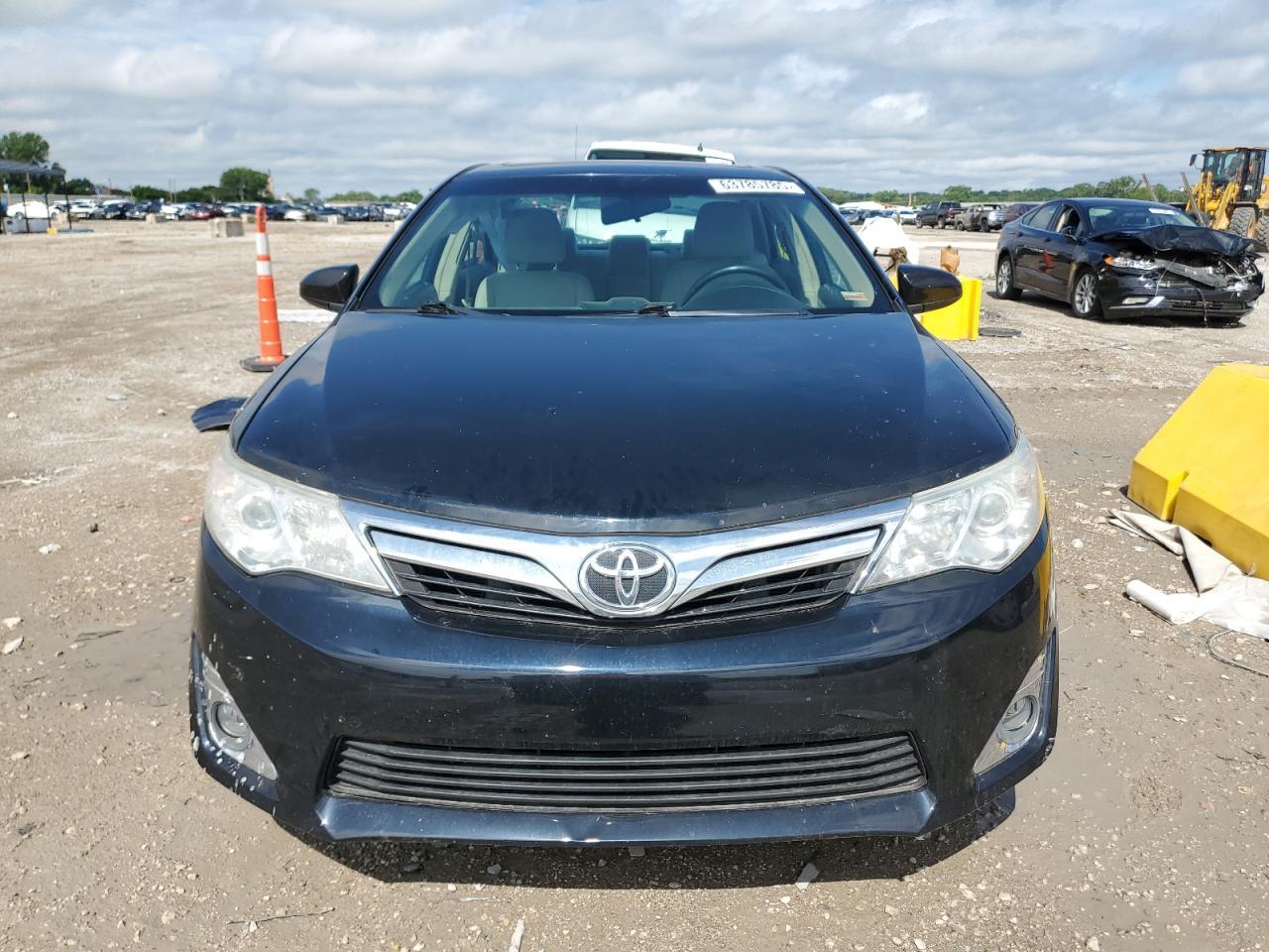 2012 Toyota Camry Base - Фото 5