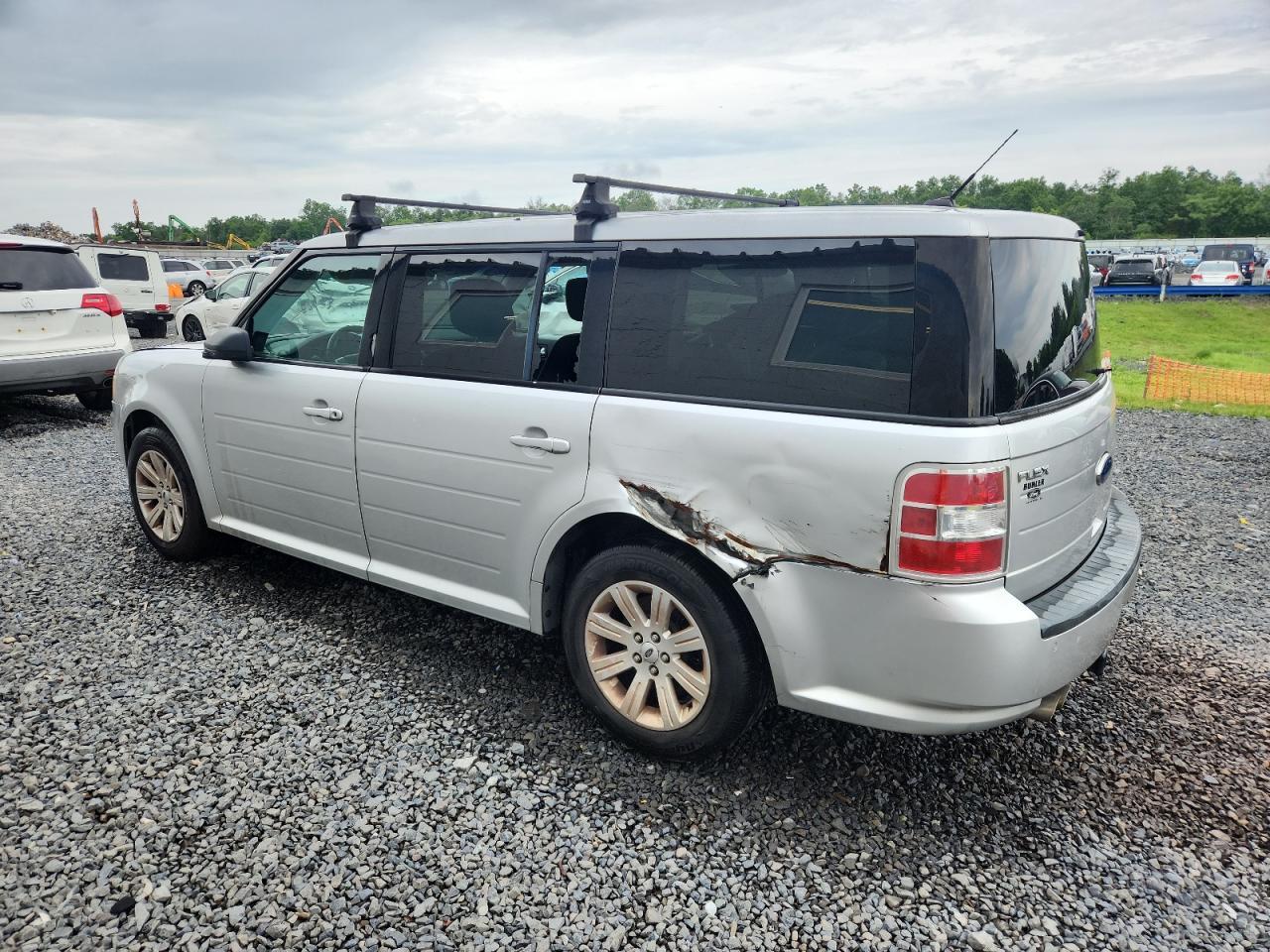 2010 Ford Flex Se - Фото 2