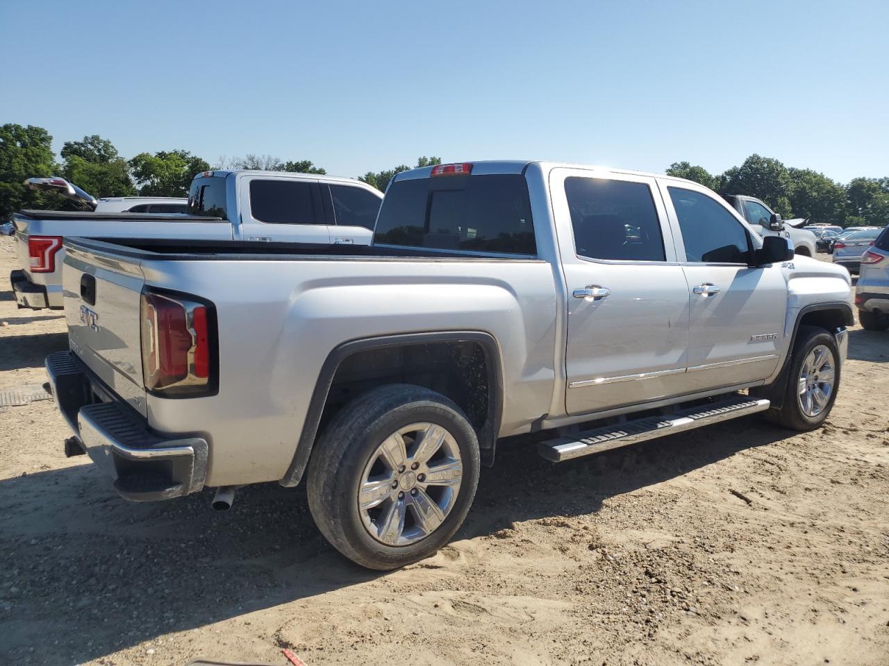 2018 GMC Sierra K1500 Slt - Фото 3