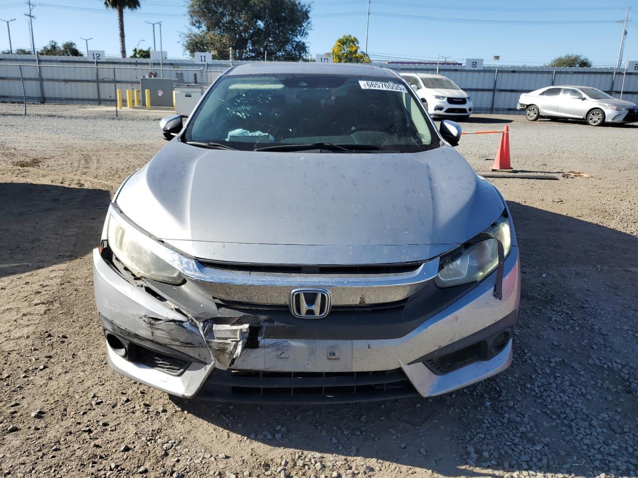 2016 Honda Civic Ex - Image 5
