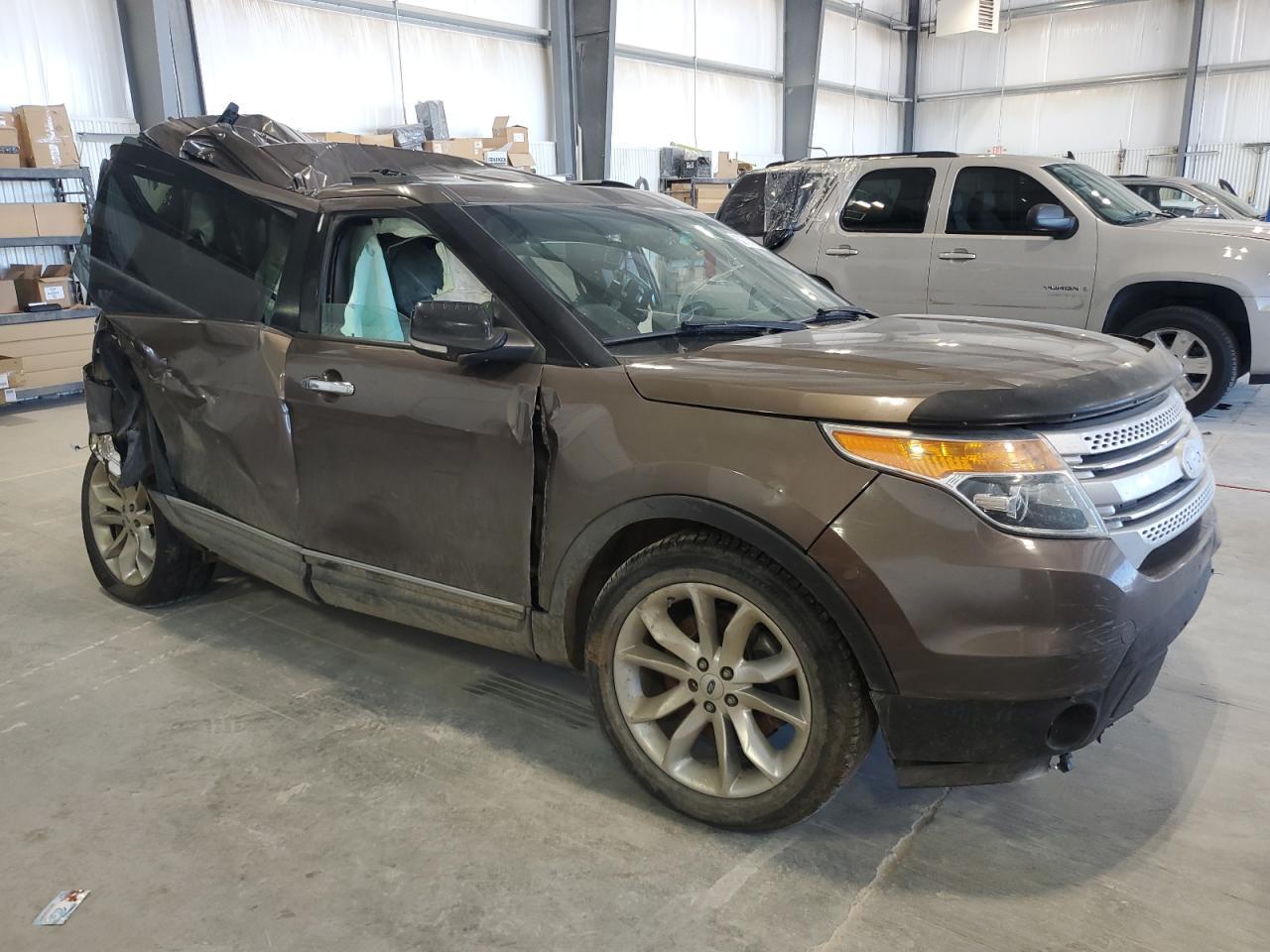 2015 Ford Explorer Xlt - Image 4