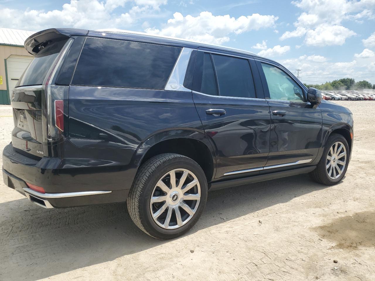 2022 Cadillac Escalade Premium Luxury Platinum - Image 3
