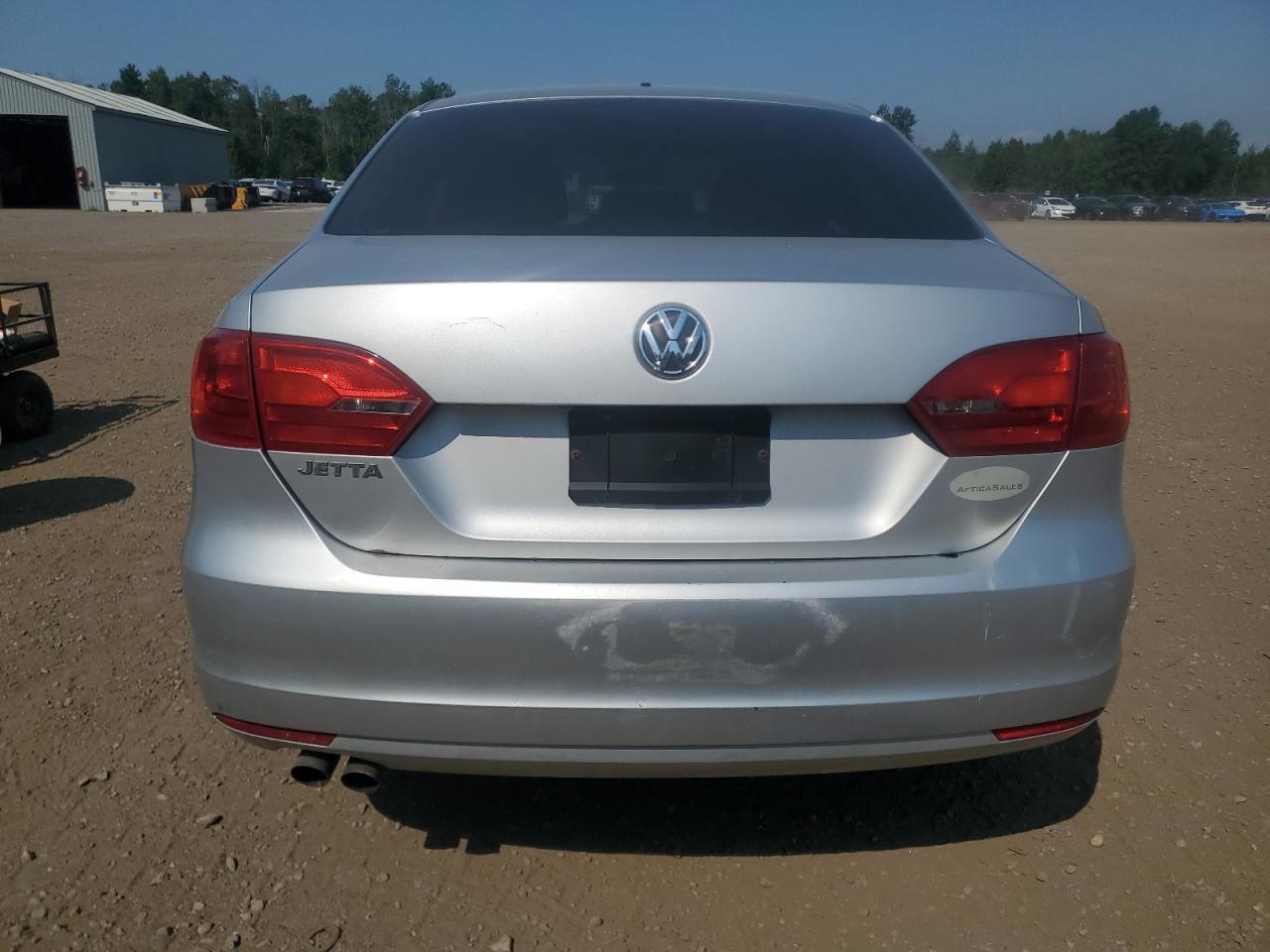 2011 Volkswagen Jetta Base - Image 6