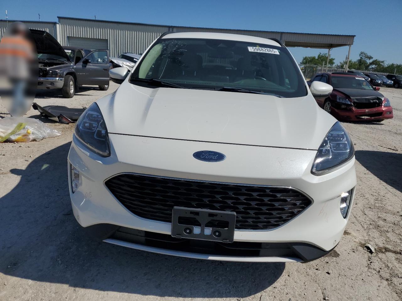 2020 Ford Escape Titanium - Фото 5