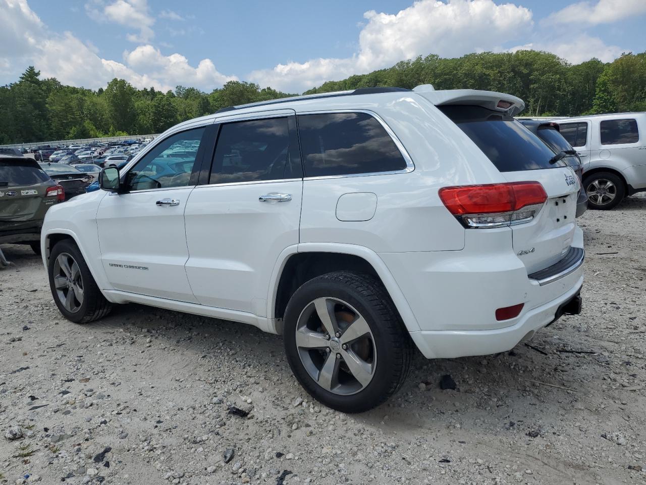 2015 Jeep Grand Cherokee Overland - Фото 2