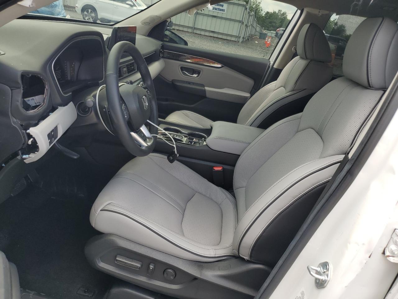 2025 Honda Pilot Elite - Image 7