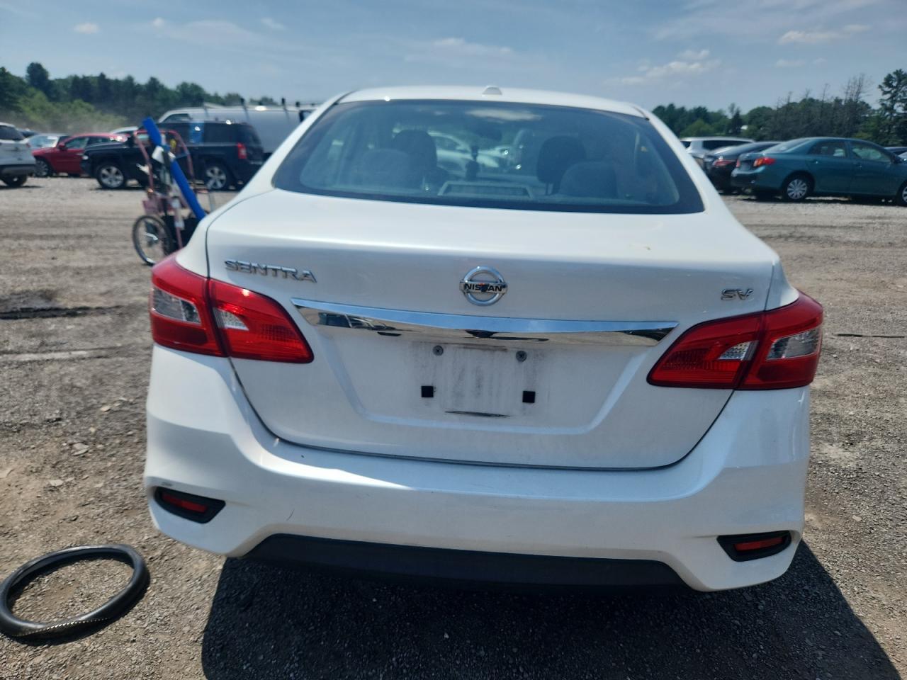 2016 Nissan Sentra S - Фото 6