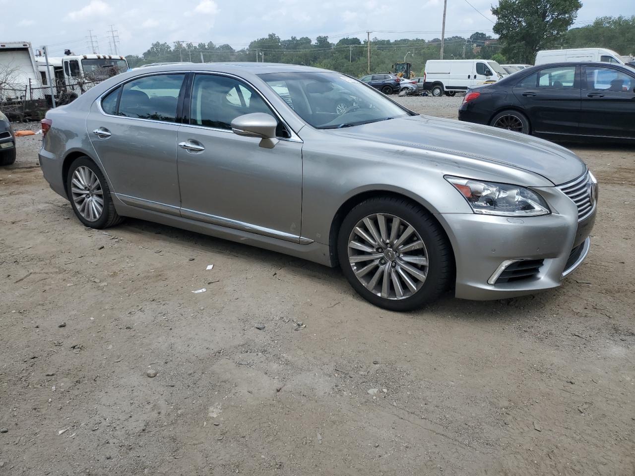 2017 Lexus Ls 460L - Фото 4