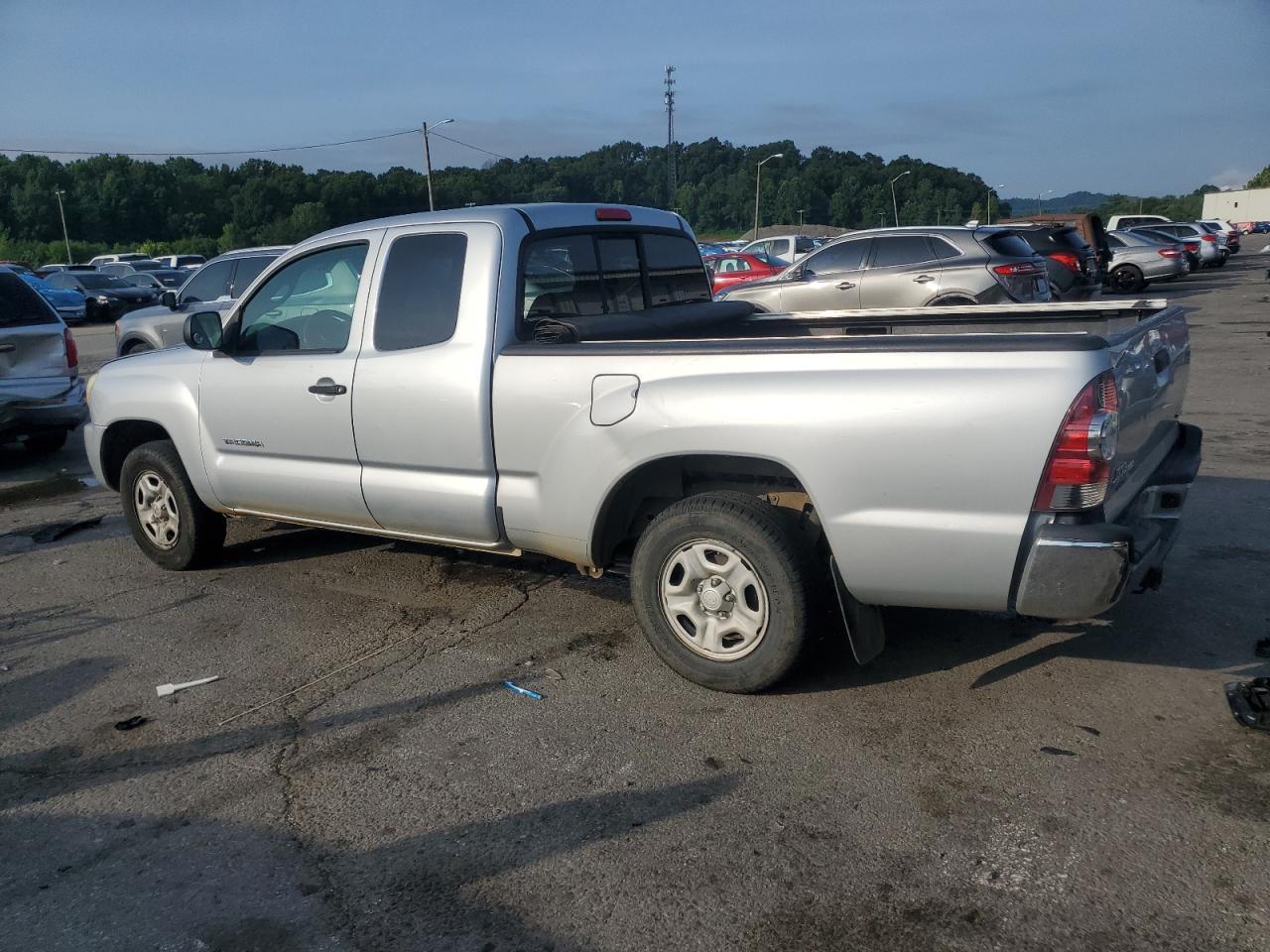 2011 Toyota Tacoma Access Cab - Image 2